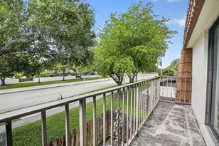 11556 NW 1st St, Plantation, FL 33325 - Photo 16