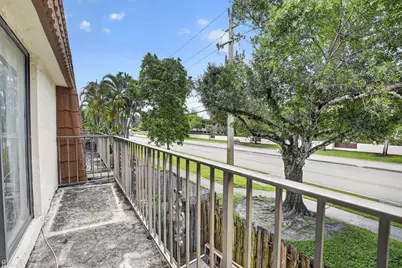 11556 NW 1st Street, Plantation, FL 33325 - Photo 14