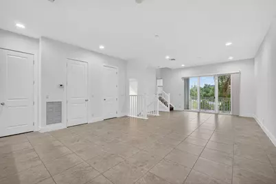 7089 Edison Place, Palm Beach Gardens, FL 33418 - Photo 14
