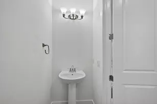 7089 Edison Pl, Palm Beach Gardens, FL 33418 - Photo 16