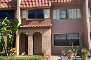 27 Matador Ln, Davie, FL 33324 - Photo 1
