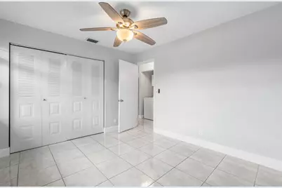5162 Tennis Lane, Delray Beach, FL 33484 - Photo 16