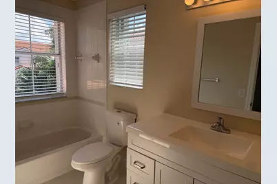 940 Doveplum Court, Hollywood, FL 33019 - Photo 14