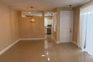 940 Doveplum Ct, Hollywood, FL 33019 - Photo 4