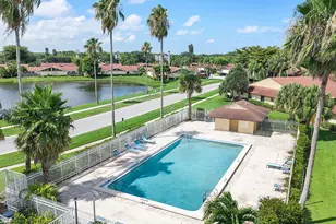 4353 Woodstock Dr, West Palm Beach, FL 33409 - Photo 18