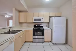 1103 Golden Lakes Blvd, West Palm Beach, FL 33411 - Photo 22