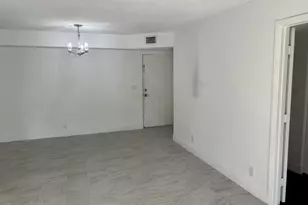 5721 Riverside Dr, Coral Springs, FL 33067 - Photo 10