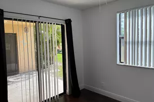 5721 Riverside Dr, Coral Springs, FL 33067 - Photo 4