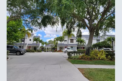 12574 Westhampton Circle #I, Wellington, FL 33414 - Photo 2