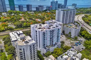1723 SW 2nd Ave, Miami, FL 33129 - Photo 2