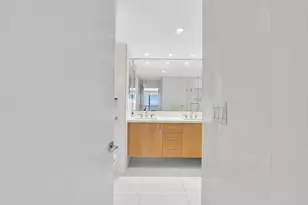 4020 Galt Ocean Dr, Fort Lauderdale, FL 33308 - Photo 48