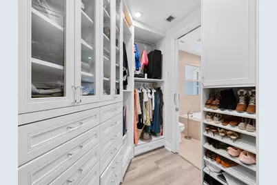 208 SE 10th Terrace, Fort Lauderdale, FL 33301 - Photo 18