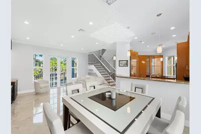 208 SE 10th Terrace, Fort Lauderdale, FL 33301 - Photo 6