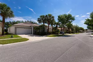 9663 Great Egret Ct, West Palm Beach, FL 33411 - Photo 2