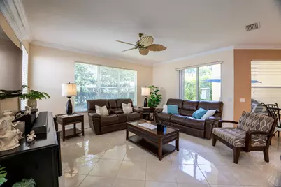 8789 Sandy Crest Lane, Boynton Beach, FL 33473 - Photo 12