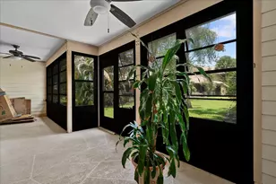6111 SE Georgetown Pl, Hobe Sound, FL 33455 - Photo 24