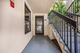 361 SW South River Dr, Stuart, FL 34997 - Photo 4