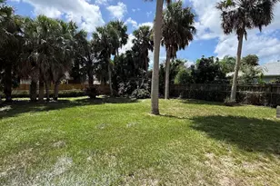 2325 SW Pamona St, Port Saint Lucie, FL 34953 - Photo 16