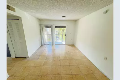 1068 N Benoist Farms Road #302, West Palm Beach, FL 33411 - Photo 2