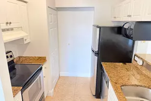 1407 Tuscany Way, Boynton Beach, FL 33435 - Photo 4