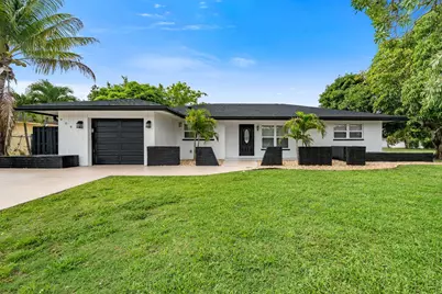 908 Hibiscus Drive, Royal Palm Beach, FL 33411 - Photo 2