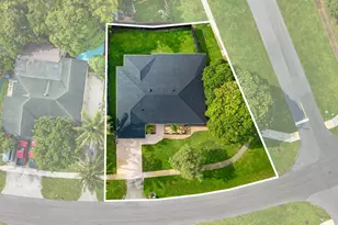 908 Hibiscus Dr, Royal Palm Beach, FL 33411 - Photo 28