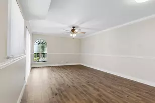 3640 Village Dr, Delray Beach, FL 33445 - Photo 4