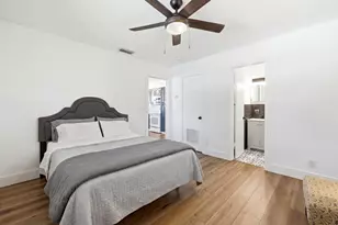 2708 Hinda Rd, West Palm Beach, FL 33403 - Photo 10