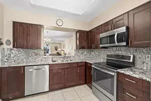 12560 Majesty Cir, Boynton Beach, FL 33437 - Photo 20