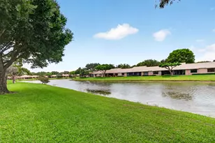 8310 Springlake Dr, Boca Raton, FL 33496 - Photo 32