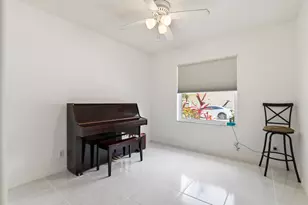 5690 Green Island Dr, Lake Worth, FL 33463 - Photo 12