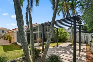 5690 Green Island Dr, Lake Worth, FL 33463 - Photo 20