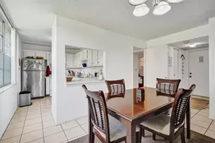 9430 Tangerine Pl, Davie, FL 33324 - Photo 8