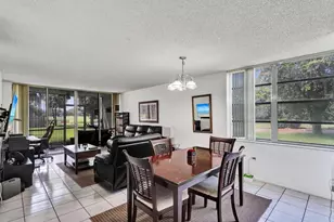 9430 Tangerine Pl, Davie, FL 33324 - Photo 2