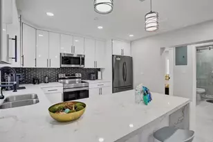 1701 Jefferson St, Hollywood, FL 33020 - Photo 2