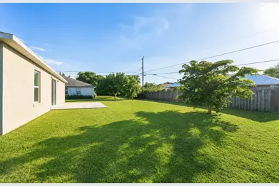 1122 SW Del Rio Boulevard, Port Saint Lucie, FL 34953 - Photo 28