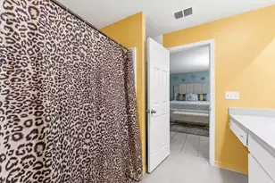 1122 SW Del Rio Blvd, Port Saint Lucie, FL 34953 - Photo 22