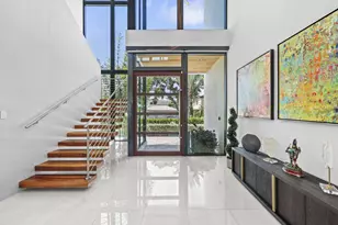 2863 NE 27th St, Fort Lauderdale, FL 33306 - Photo 2