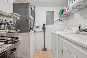 5901 Whispering Pine Way, Greenacres, FL 33463 - Photo 18