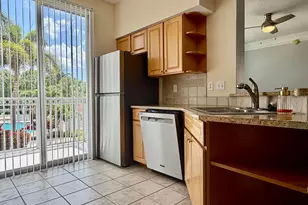 2010 Alta Meadows Ln, Delray Beach, FL 33444 - Photo 8