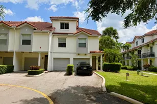 2010 Alta Meadows Ln, Delray Beach, FL 33444 - Photo 2
