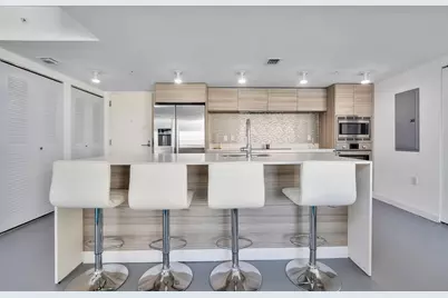 6620 Indian Creek Drive #602, Miami Beach, FL 33141 - Photo 8