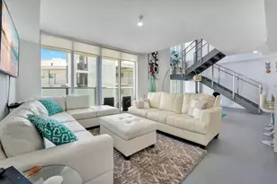 6620 Indian Creek Dr, Miami Beach, FL 33141 - Photo 2
