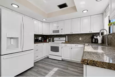 1055 NW 18th Avenue, Delray Beach, FL 33445 - Photo 14