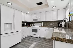 1055 NW 18th Ave, Delray Beach, FL 33445 - Photo 14