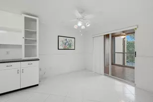 7649 E Granville Dr, Tamarac, FL 33321 - Photo 8