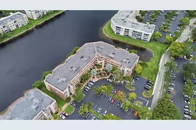 7649 E Granville Drive #301, Tamarac, FL 33321 - Photo 6