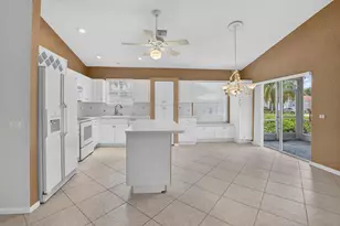 9729 Lemonwood Way, Boynton Beach, FL 33437 - Photo 20