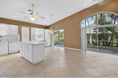 9729 Lemonwood Way, Boynton Beach, FL 33437 - Photo 10