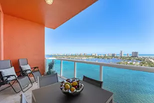 2640 Lake Shore Dr, Riviera Beach, FL 33404 - Photo 4
